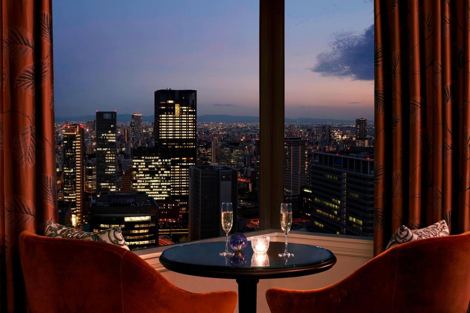 The Ritz-Carlton Osaka Hotell Eksteriør bilde